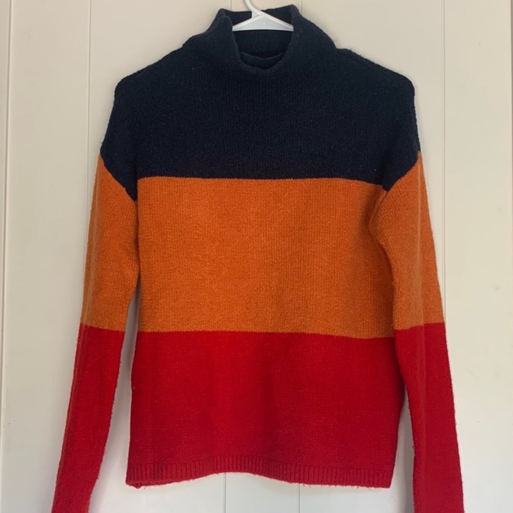 💞2 for $30! Cozy colorblock sweater